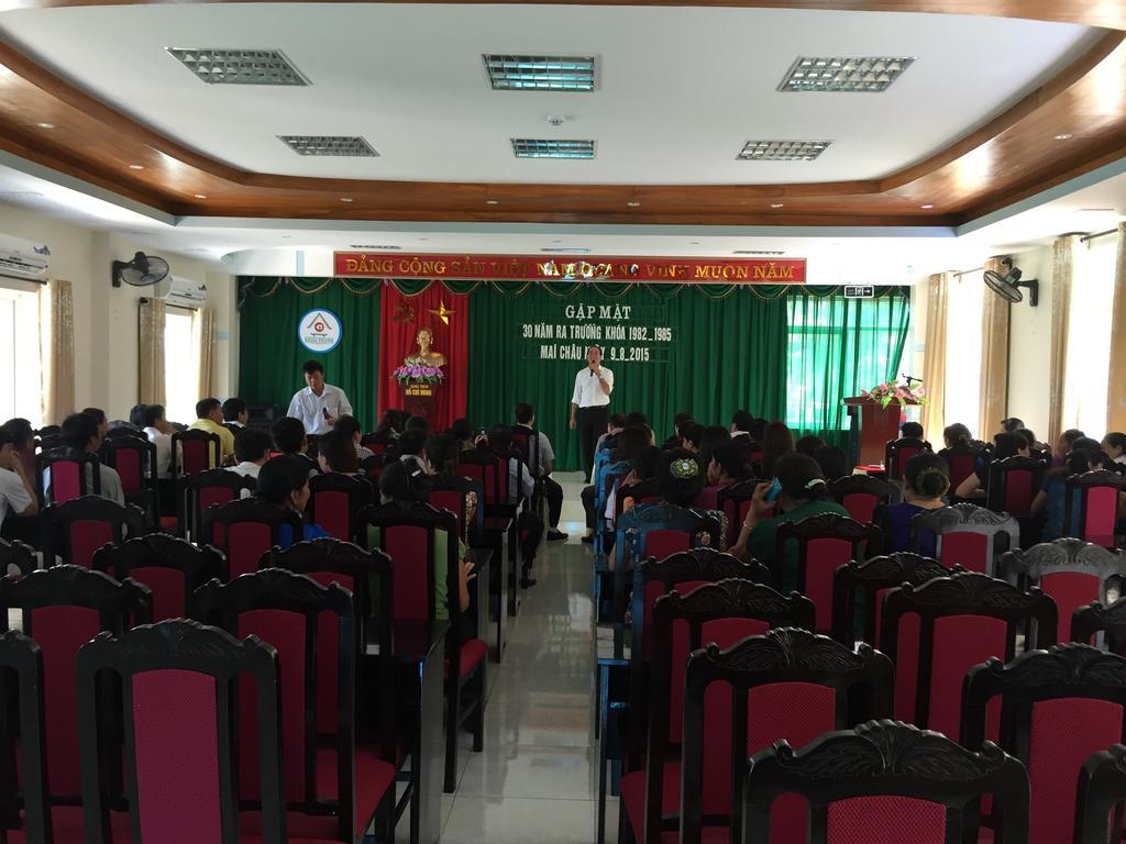 Khoa Thanh Hotel Hòa Bình 外观 照片