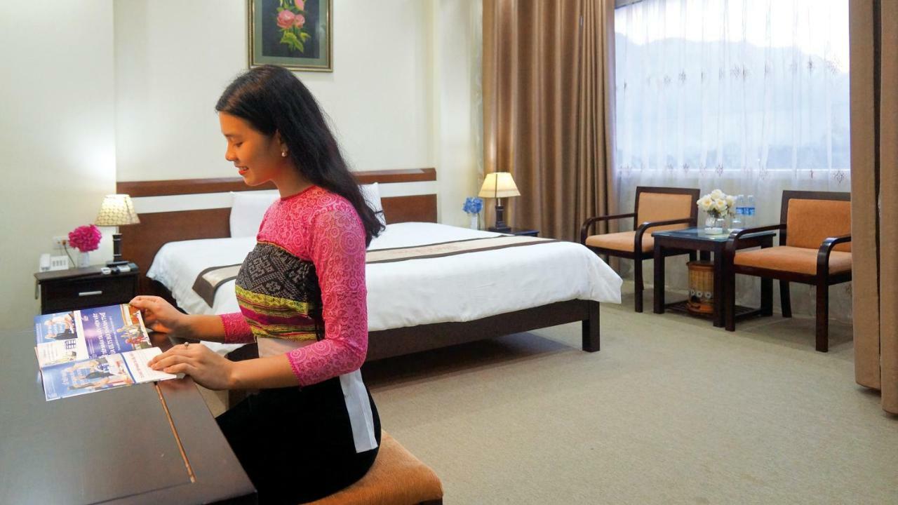 Khoa Thanh Hotel Hòa Bình 外观 照片